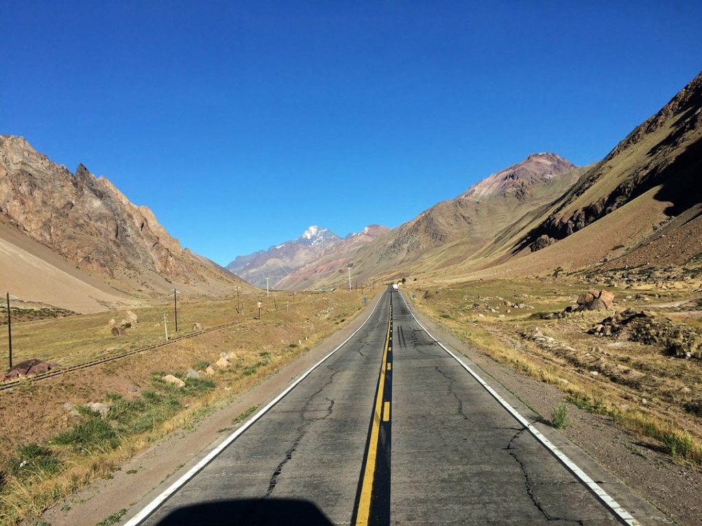 Travessia dos Andes em ônibus (de Mendoza a Santiago)